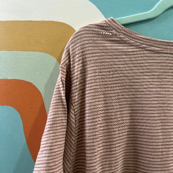 "howdy" striped tan t-shirt (size 3XL upcycled) - Picture 4 of 5